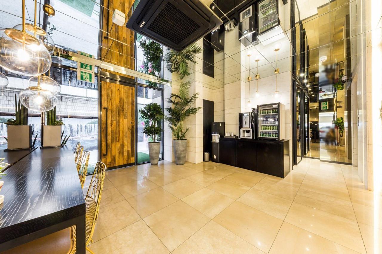 סיאול Forestar Hotel Sinchon מראה חיצוני תמונה