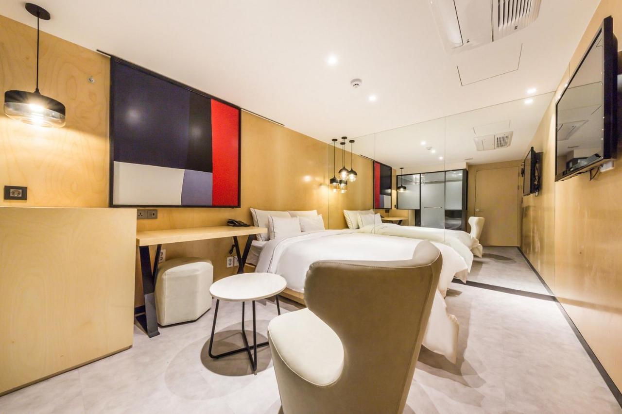 סיאול Forestar Hotel Sinchon מראה חיצוני תמונה