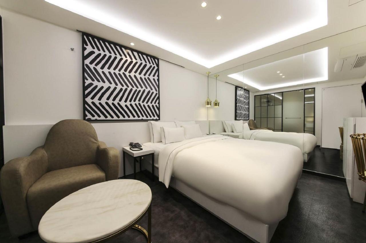 סיאול Forestar Hotel Sinchon מראה חיצוני תמונה